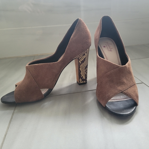 Tracy Reese suede snakeskin sandals sz 37.5 - Picture 1 of 4